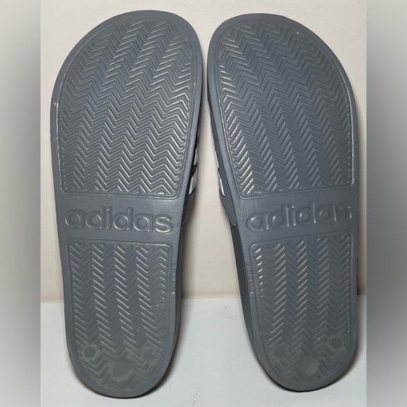 Adidas Men’s Slides - Picture 2 of 4